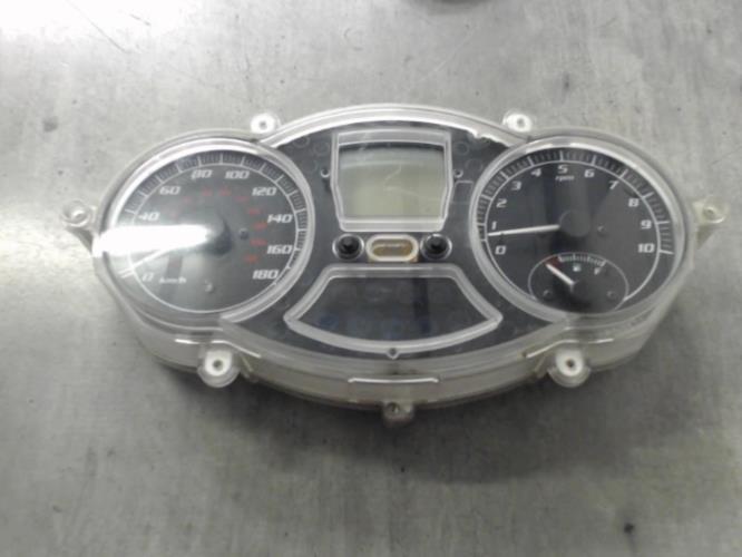 pièce détachée occasion Compteur PIAGGIO
