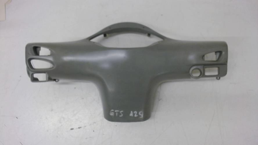 pièce détachée occasion Entourage compteur PIAGGIO