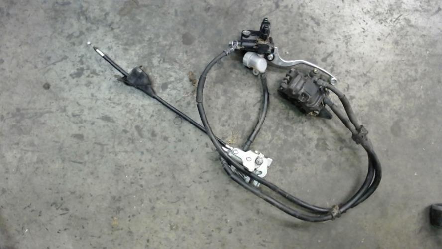 pièce détachée occasion Frein av complet HONDA