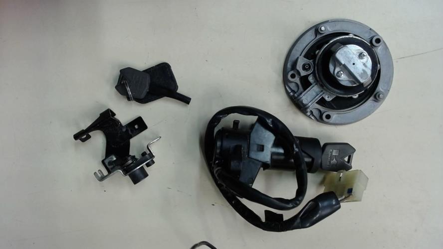 pièce détachée occasion Kit serrure KAWASAKI
