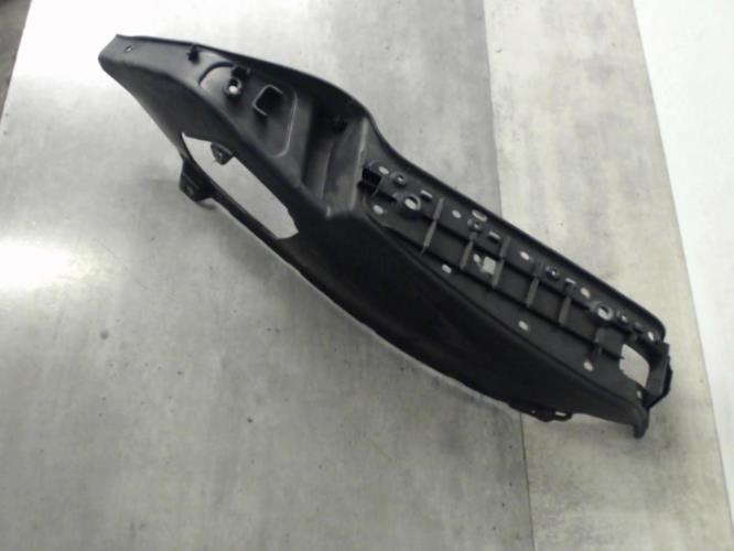 pièce détachée occasion Plancher marche pied droit PIAGGIO