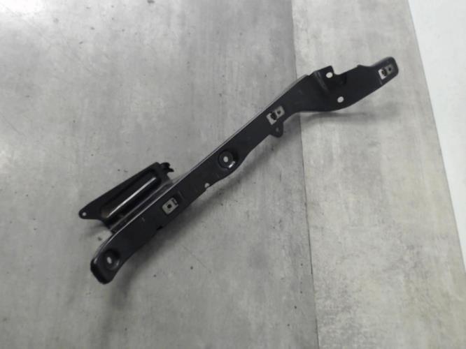 pièce détachée occasion Support marche pied gauche