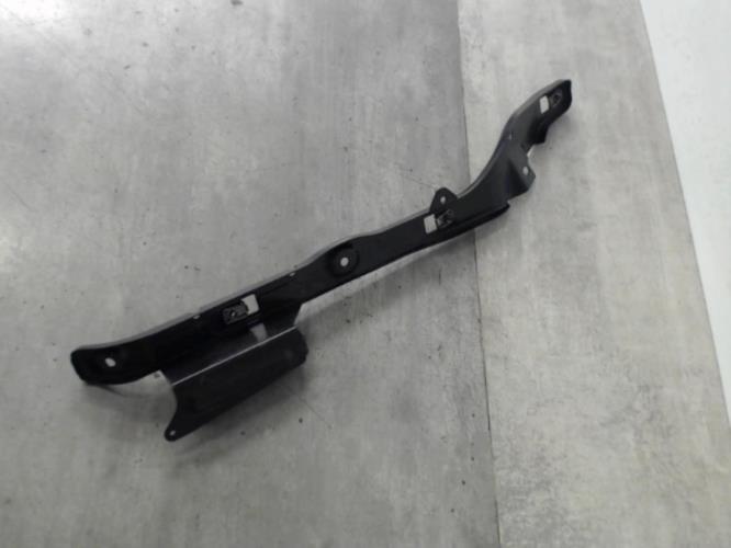 pièce détachée occasion Support marche pied gauche PIAGGIO