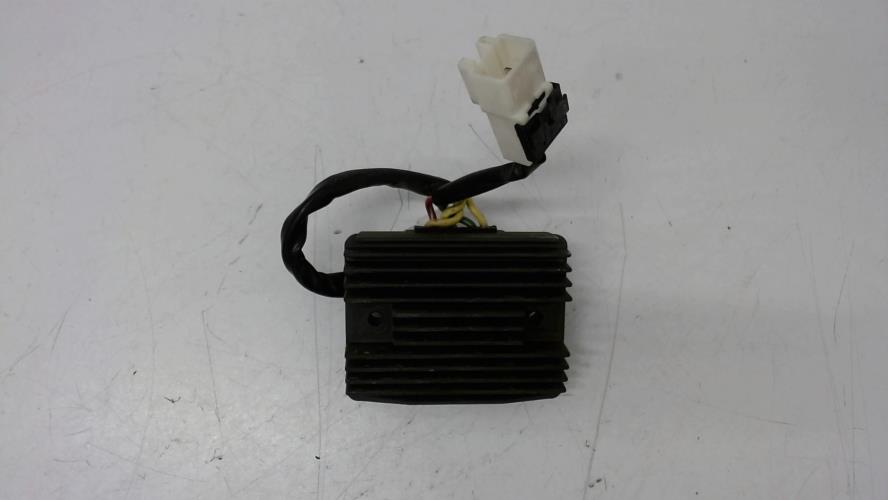 pièce détachée occasion Regulateur charge batterie
