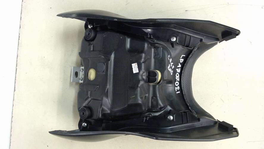 pièce détachée occasion Selle conducteur KAWASAKI