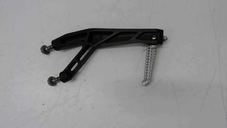 pièce détachée occasion Platine et repose pieds arriere gauche