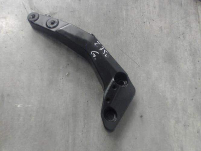 pièce détachée occasion Support moteur gauche