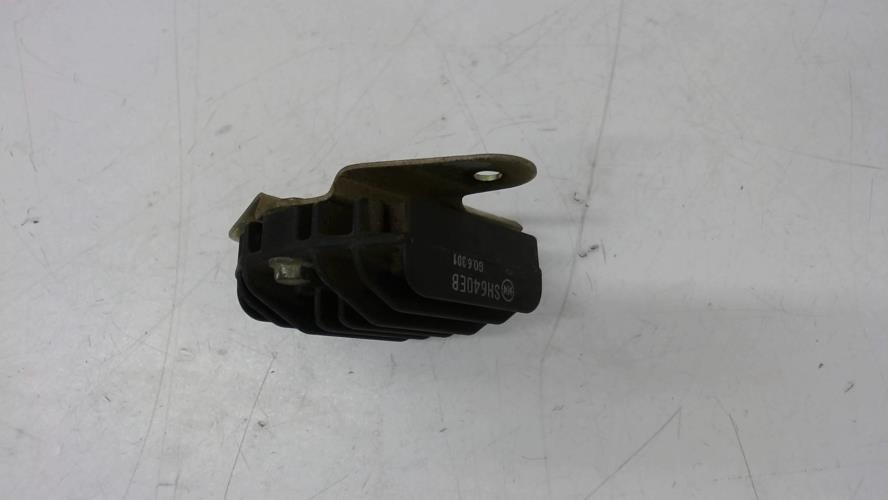 pièce détachée occasion Regulateur charge batterie