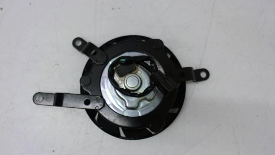 pièce détachée occasion Ventilateur gauche YAMAHA
