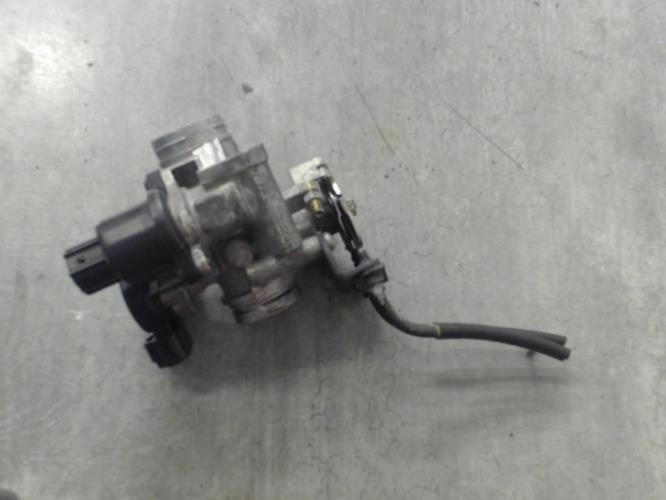 pièce détachée occasion Corps papillon injection YAMAHA