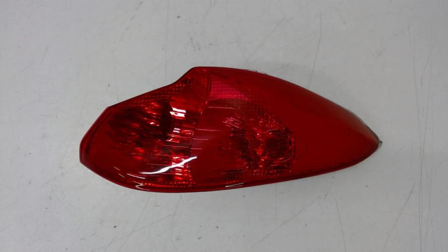 pièce détachée occasion Bloc feu + clignotant ar droit PIAGGIO