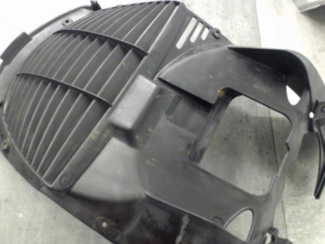 Illustration de Grille de radiateur YAMAHA