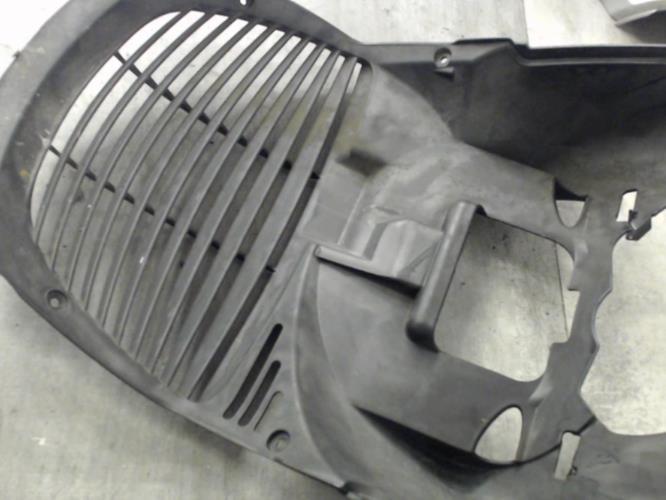 pièce détachée occasion Grille de radiateur