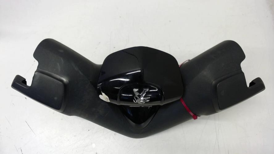 pièce détachée occasion Cache arriere de guidon PEUGEOT