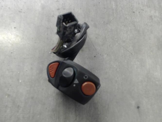 pièce détachée occasion Commodo droit