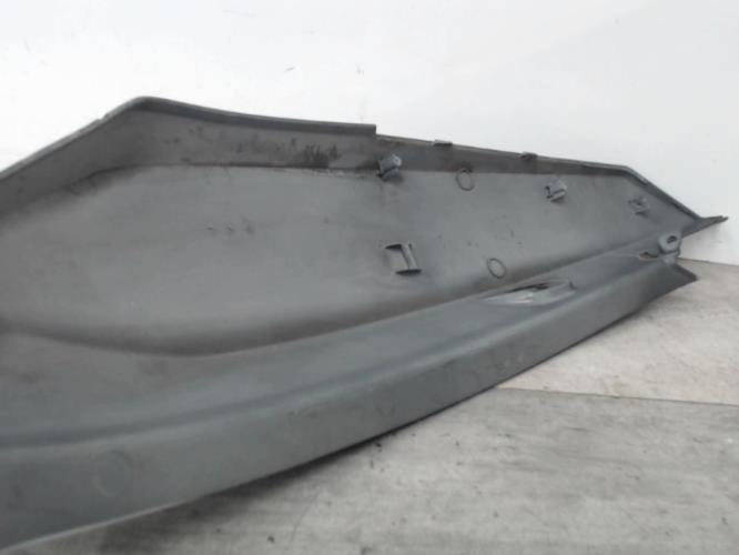 pièce détachée occasion Cache carenage coque arriere gauche KYMCO