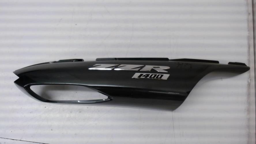 pièce détachée occasion Cache carenage coque arriere droit KAWASAKI