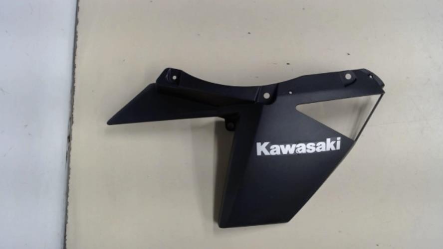 pièce détachée occasion Cache carenage ecope droite KAWASAKI