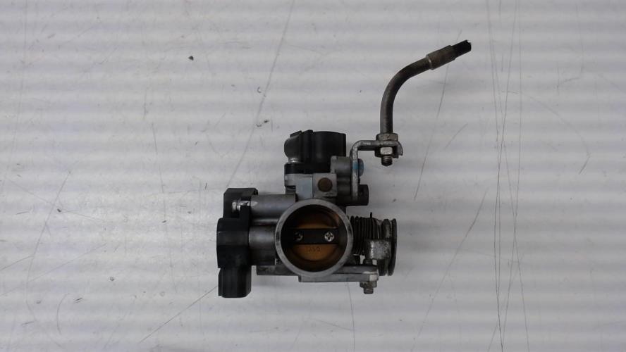 pièce détachée occasion Corps papillon injection YAMAHA