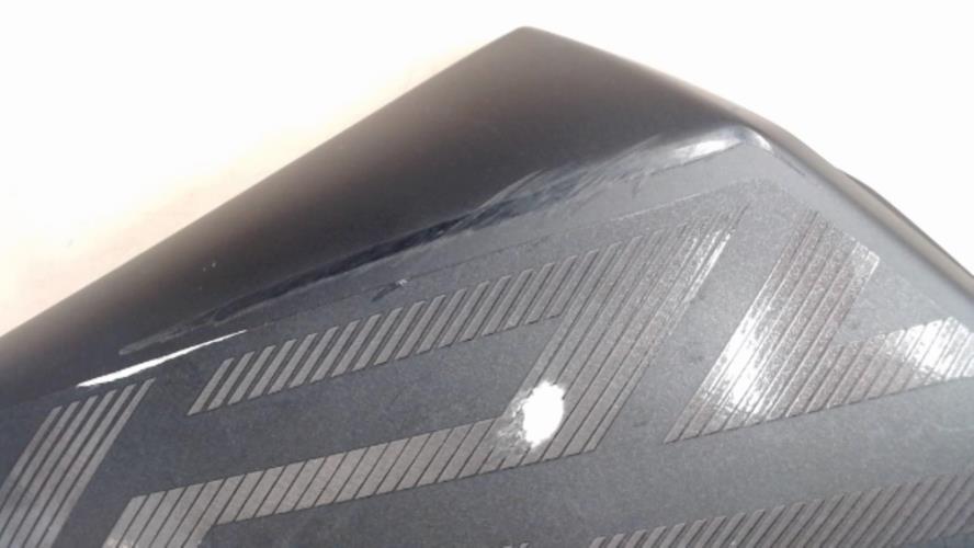 pièce détachée occasion Cache carenage ecope droite