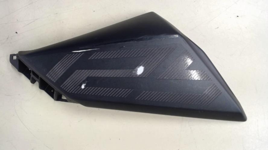 pièce détachée occasion Cache carenage ecope droite