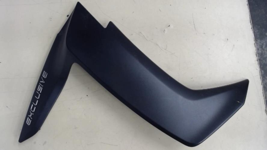 pièce détachée occasion Cache lateral droit KYMCO