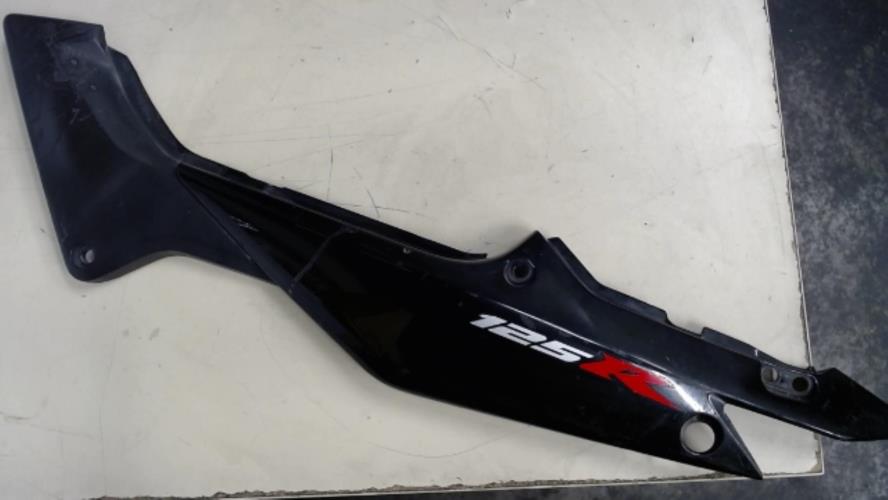 pièce détachée occasion Cache carenage coque arriere gauche HONDA