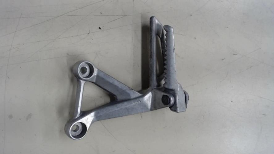 pièce détachée occasion Platine et repose pieds arriere gauche HONDA