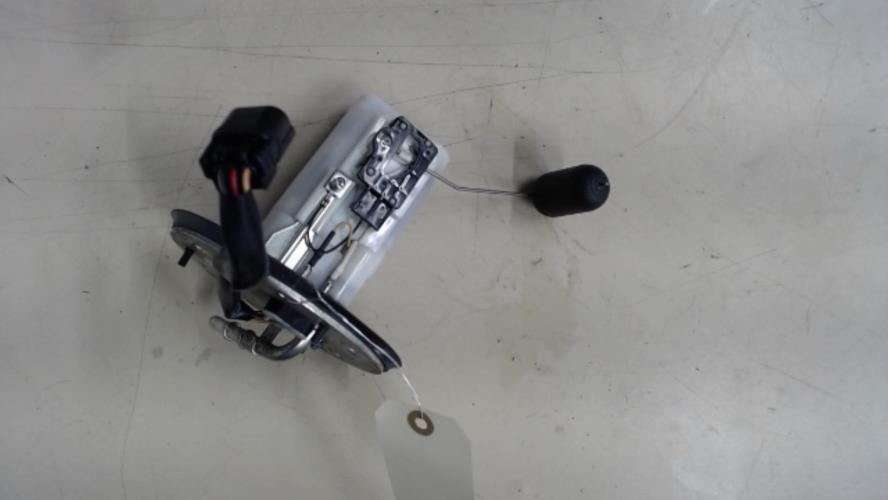 pièce détachée occasion Pompe + jauge à essence HONDA