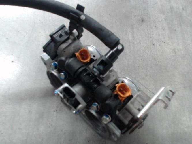 pièce détachée occasion Rampe d'injection