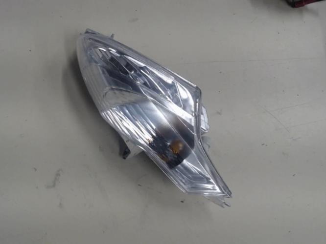 pièce détachée occasion Bloc feu + clignotant ar droit