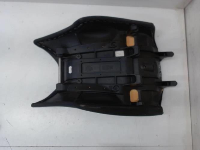 pièce détachée occasion Selle conducteur TRIUMPH