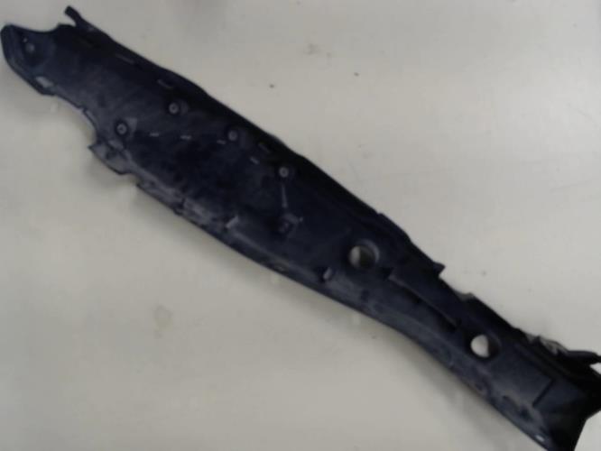pièce détachée occasion Cache carenage coque arriere gauche