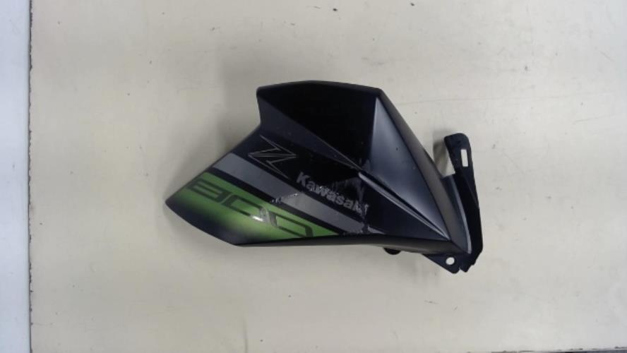 pièce détachée occasion cache carenage face avant gauche KAWASAKI