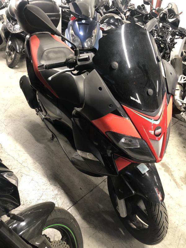 moto d’occasion APRILIA125 SR MAX