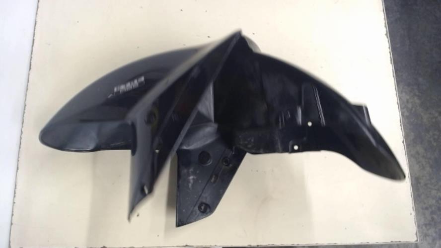 pièce détachée occasion Garde boue avant KAWASAKI