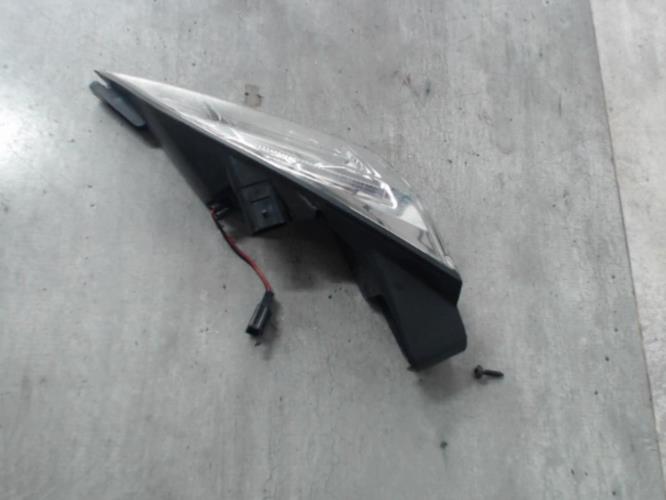pièce détachée occasion Bloc feu + clignotant ar droit PEUGEOT