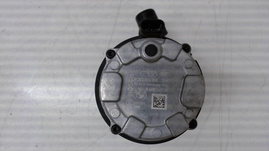 pièce détachée occasion Pompe à eau BMW
