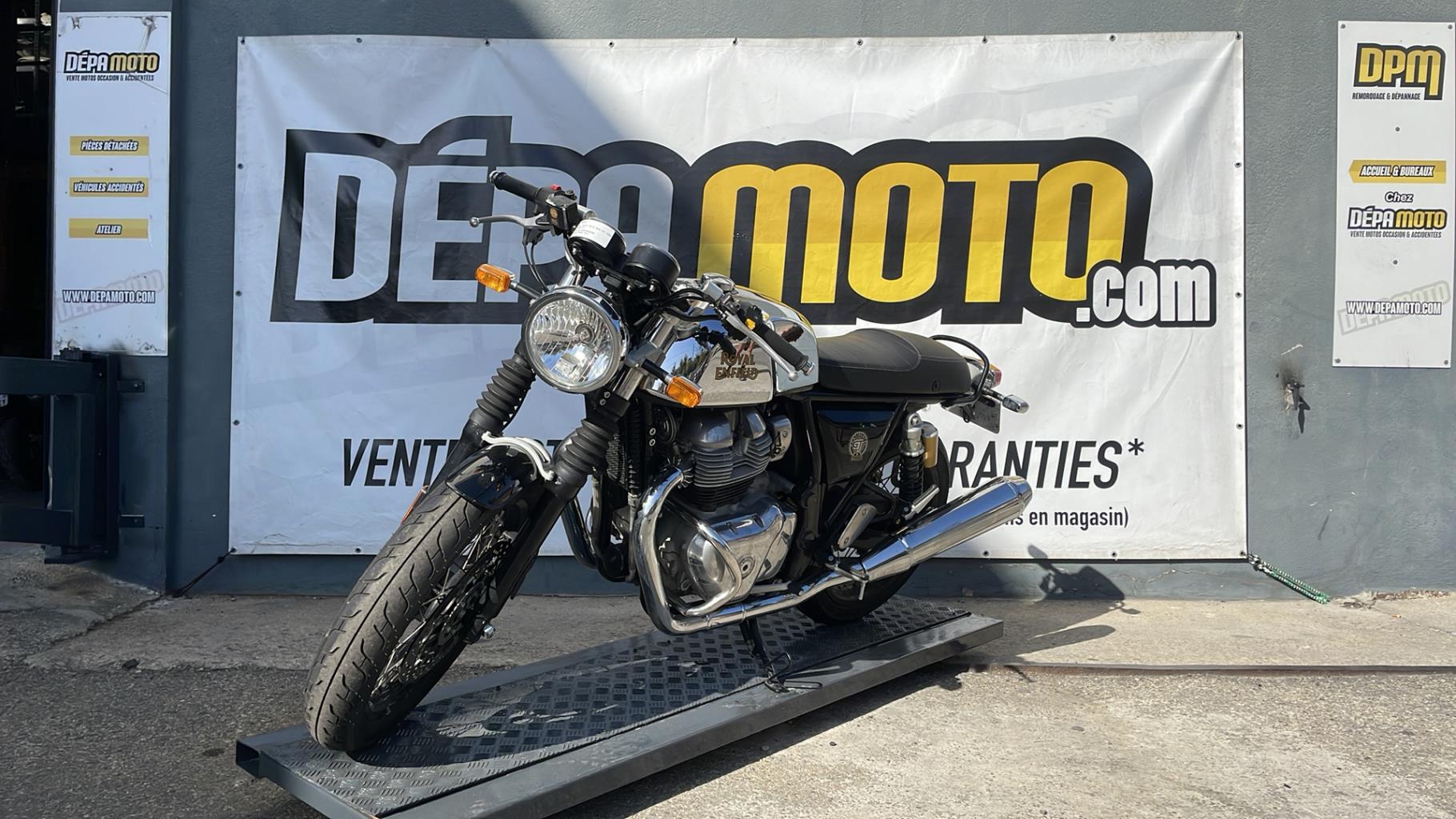moto accidentée ROYAL ENFIELD650 CONTINENTAL GT