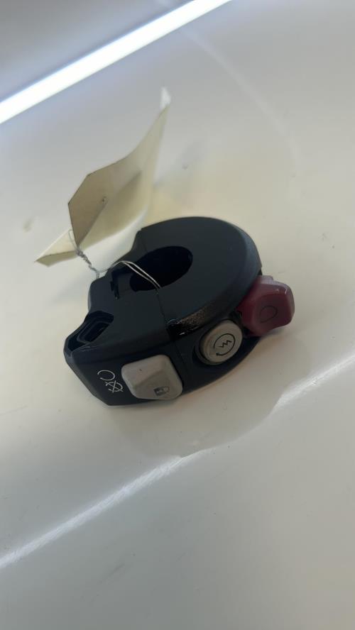 pièce détachée occasion Commodo droit DUCATI