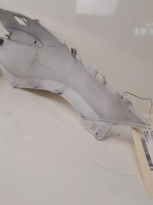 pièce détachée occasion Cache carenage coque arriere gauche