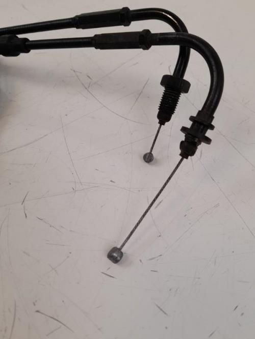 pièce détachée occasion Cable d'accelerateur