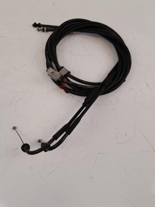 pièce détachée occasion Cable d'accelerateur PIAGGIO