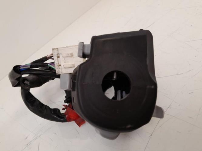 pièce détachée occasion Commodo gauche