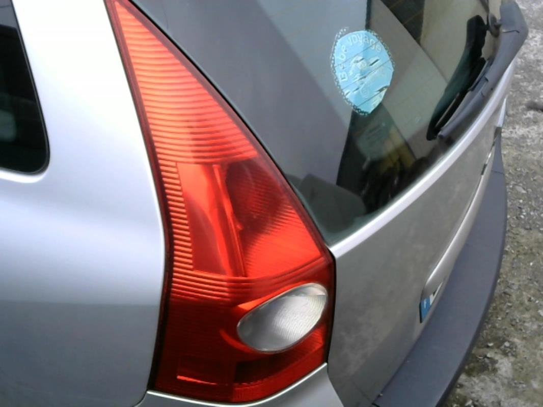 Fanale posteriore principale sinistro (luci) RENAULT MEGANE 2 PHASE 1 BREAK Diésel - 1