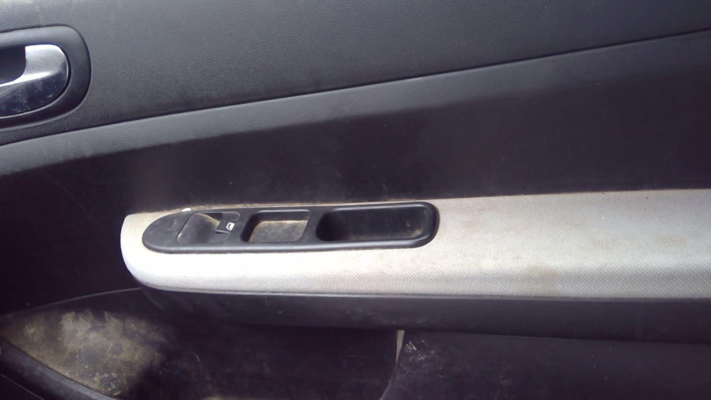 Interruttore lavacristalli anteriore destro PEUGEOT 307 PHASE 2 Diésel - 1