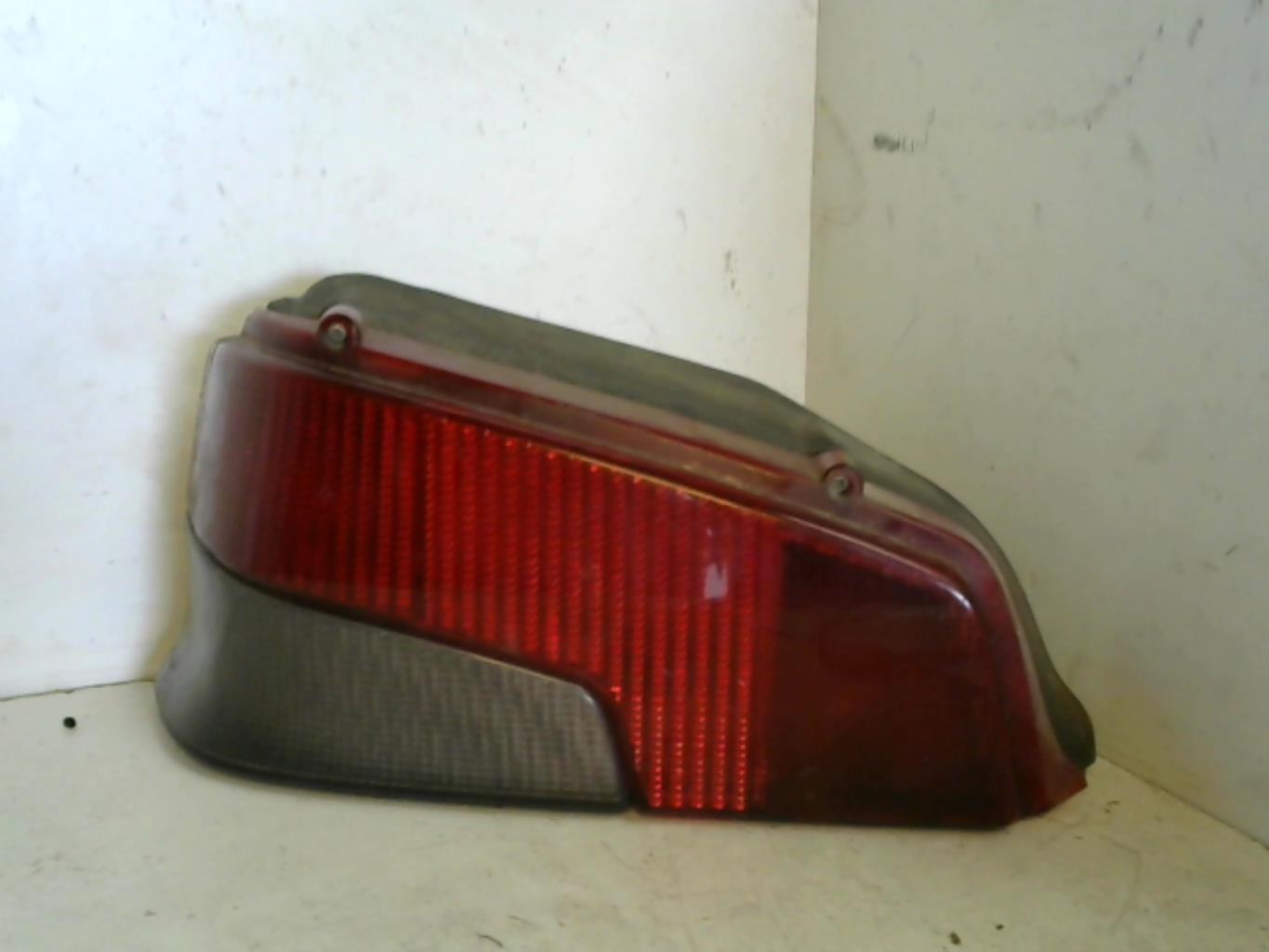 Fanale posteriore principale sinistro (luci) PEUGEOT 106 PHASE 1 Diésel - 1