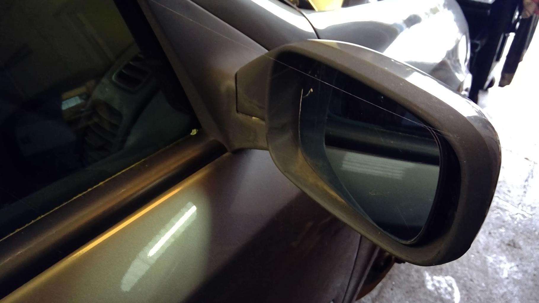 Retrovisor derecho RENAULT LAGUNA 2 PHASE 1 Diésel - 1