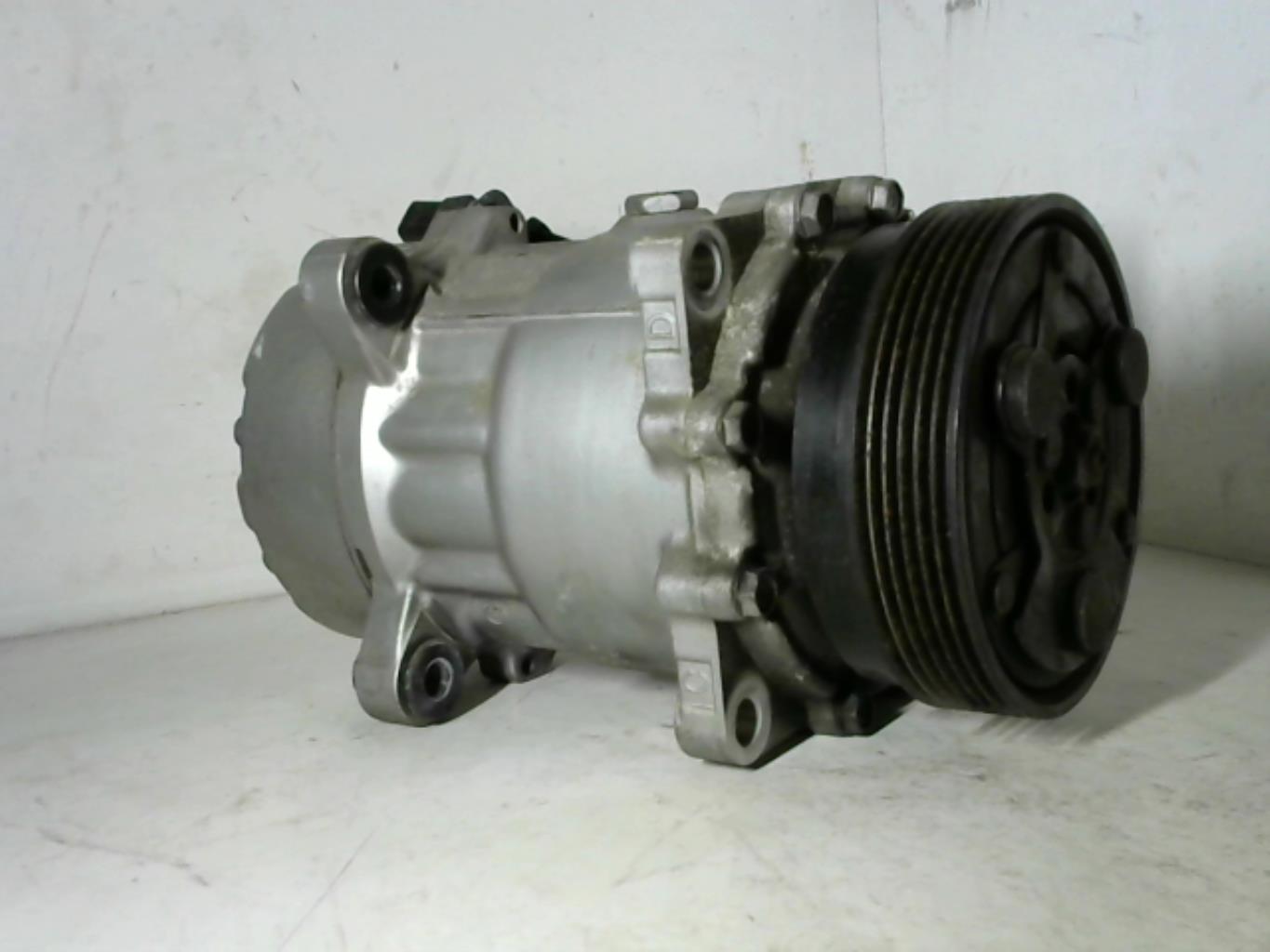 Compressore clima VOLKSWAGEN NEW BEETLE 1 PHASE 1 Gasolina - 1