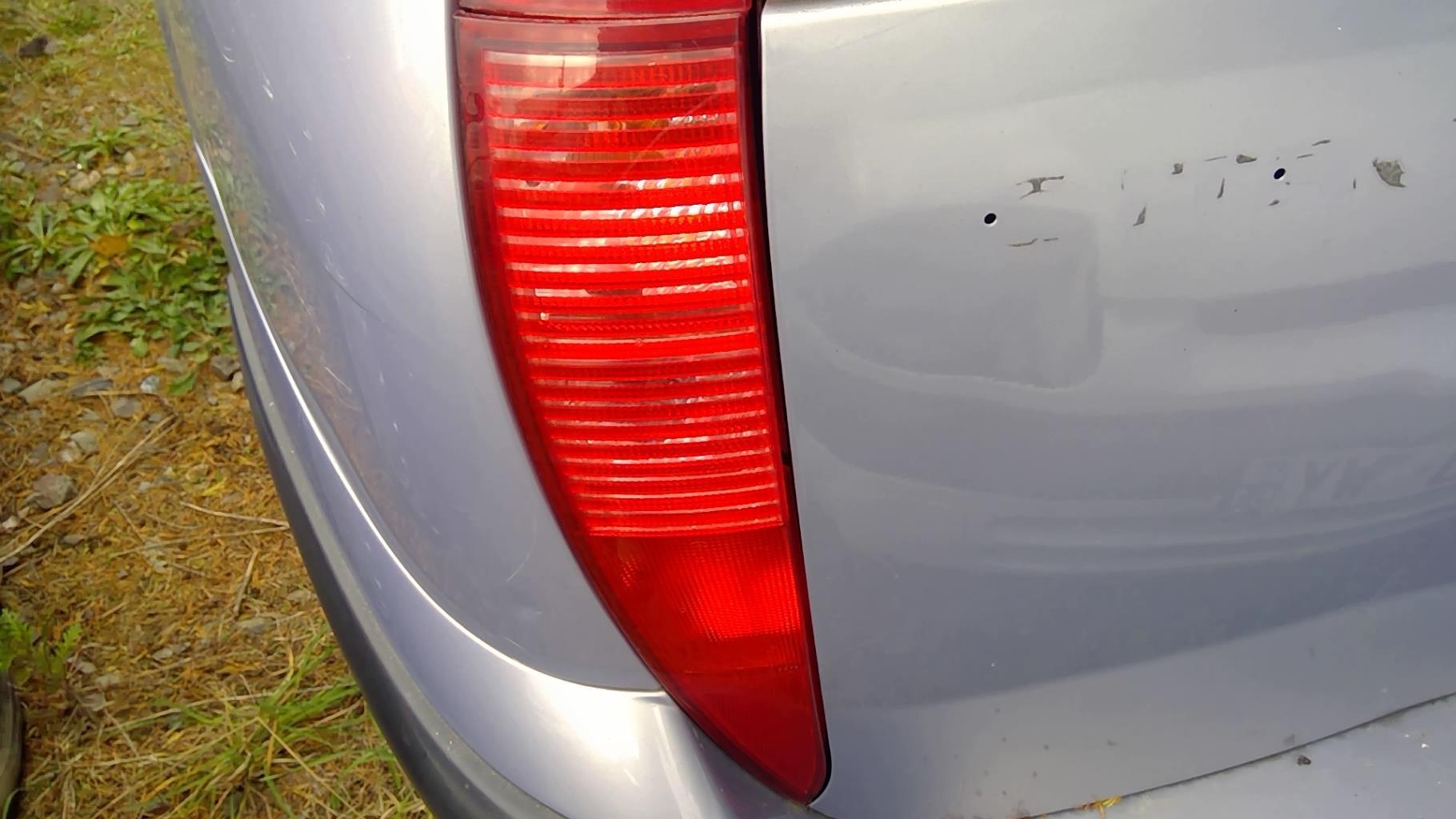Fanale posteriore principale sinistro (luci) CITROEN C5 1 PHASE 1 BREAK Diésel - 1